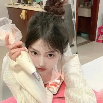铁路的白蔷薇
